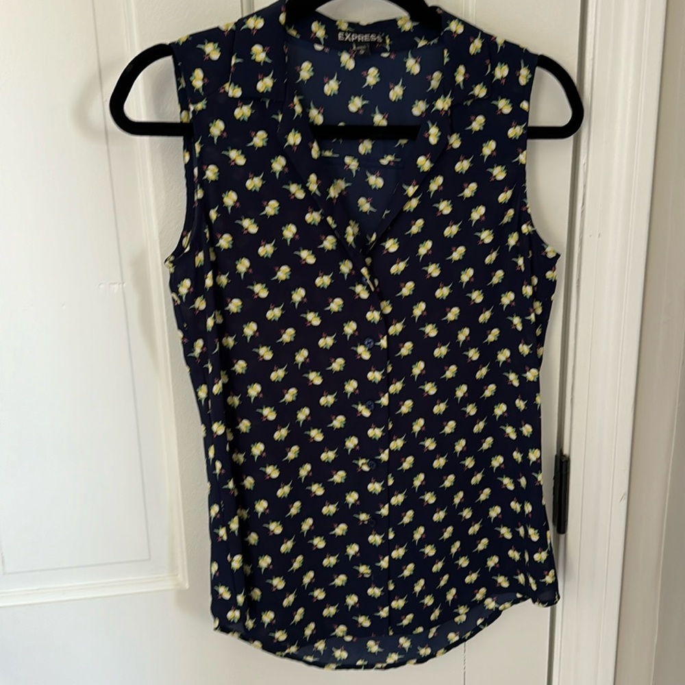 Express Portofino shirt size xs